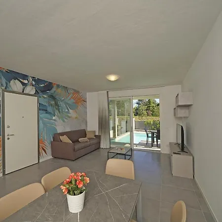 Villa Prestige By Wonderful Italy Sirmione Exterior photo